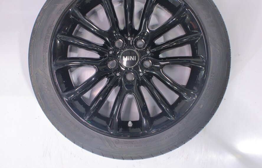 Mini Clubman F54 519 17 inch velgen Goodyear Zomerbanden Nieuw Origineel
