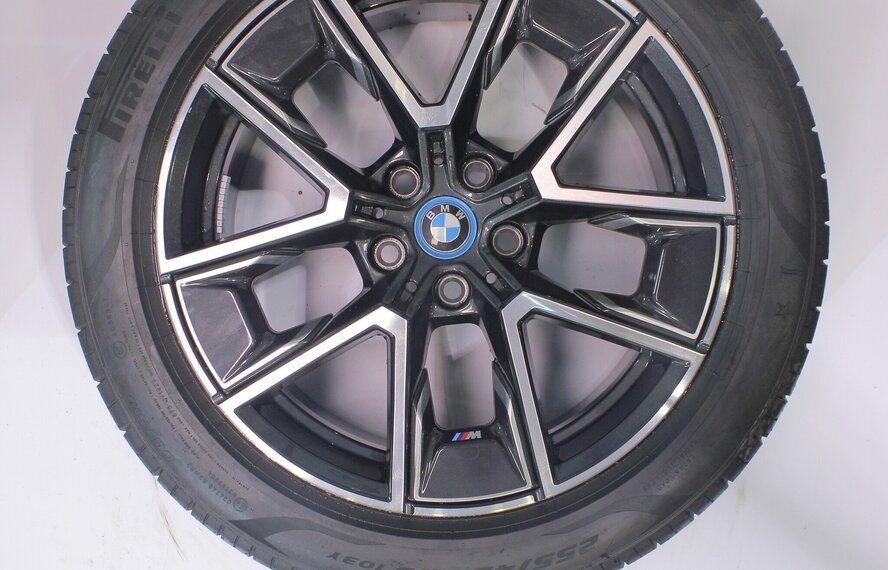 BMW BMW 4 serie i4 G26 858M 18 inch velgen Pirelli Zomerbanden Origineel