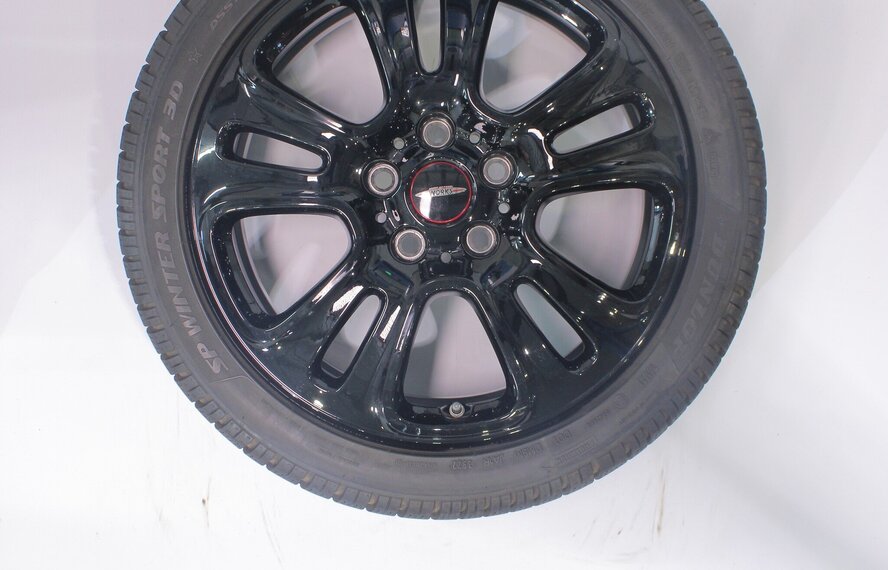 Mini Mini Cooper / S / One / Cabrio F55 F56 F57 JCW510 17 inch velgen Dunlop Runflat Winterbanden Origineel