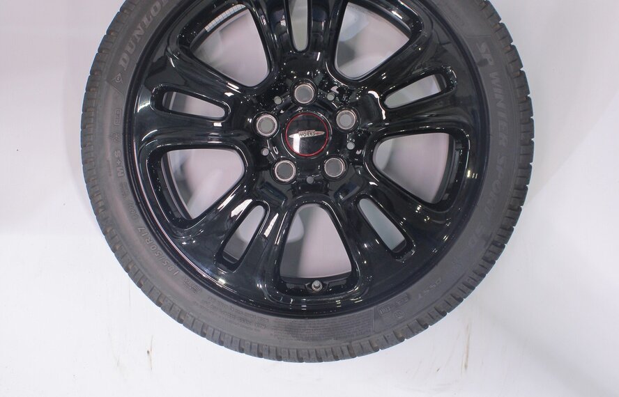 Mini Mini Cooper / S / One / Cabrio F55 F56 F57 JCW510 17 inch velgen Dunlop Runflat Winterbanden Origineel