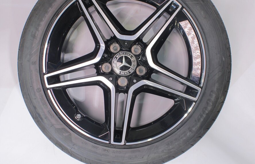 Mercedes Mercedes E Klasse W213 S213 18 inch velgen Goodyear Zomerbanden Origineel