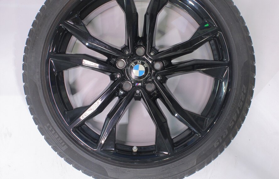BMW BMW X1 F48 X2 F39 715M 19 inch velgen Pirelli Runflat Winterbanden Nieuw Origineel