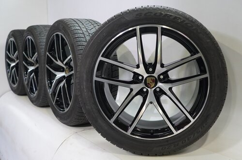 Porsche Porsche Macan II + III 95B 20 inch velgen Pirelli Winterbanden Origineel