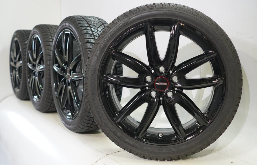 Mini Mini Clubman F54 JCW815 18 inch velgen Goodyear Winterbanden Origineel