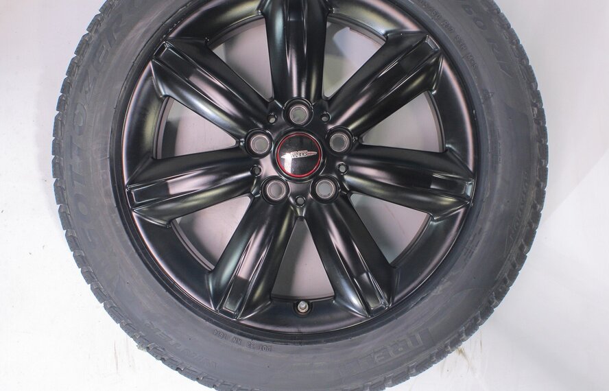 Mini Mini Countryman F60 539 17 inch velgen Pirelli Winterbanden Nieuw Origineel