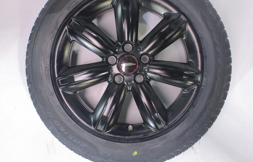 Mini Mini Countryman F60 539 17 inch velgen Pirelli Winterbanden Nieuw Origineel