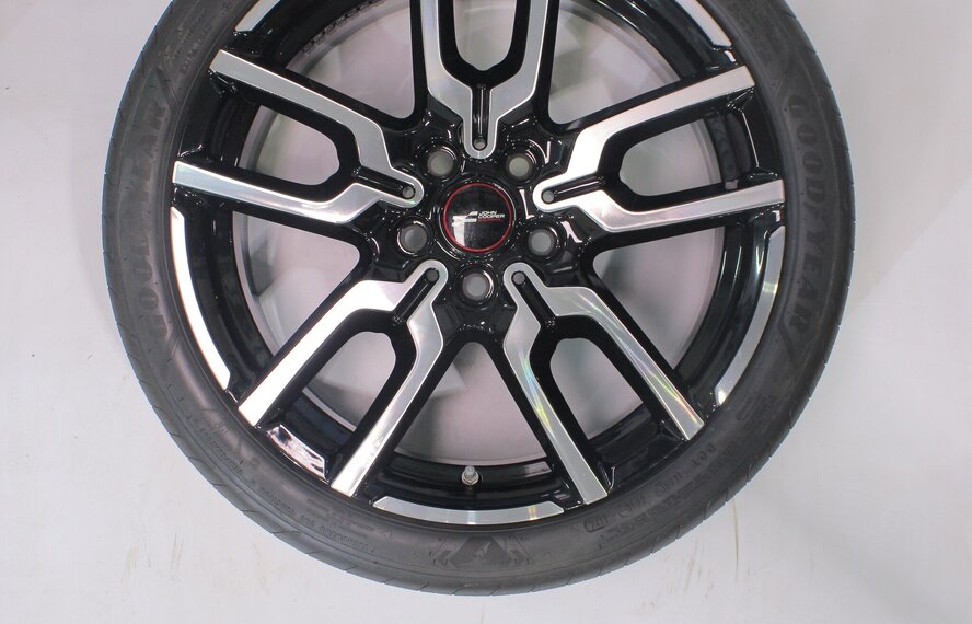 Mini J05 Aceman 960 18 inch velgen Goodyear Zomerbanden Origineel