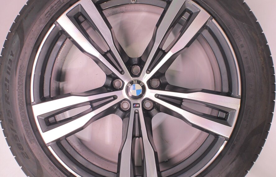 BMW BMW X7 G07 754M 21 inch velgen Pirelli Runflat Zomerbanden Origineel