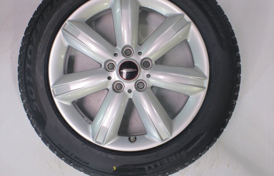 Mini Mini Countryman F60 539 17 inch velgen Pirelli Winterbanden Nieuw Origineel