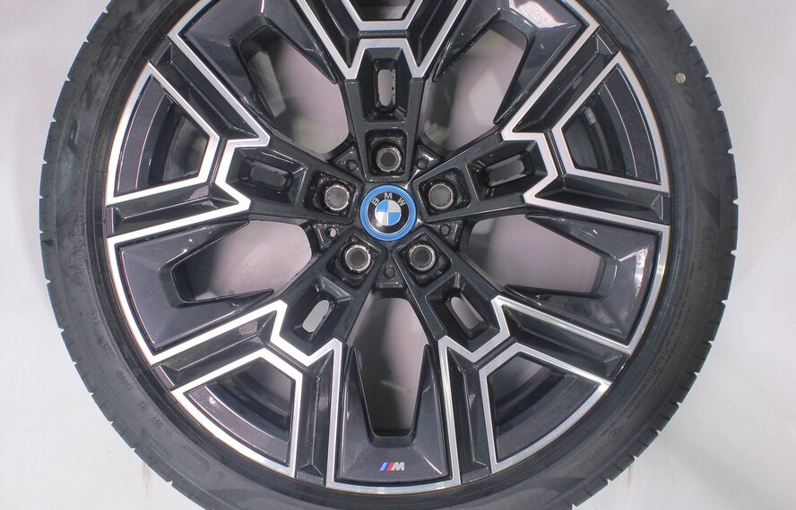 BMW BMW 5 serie i5 G60 G61 939M 20 inch velgen Pirelli Zomerbanden Origineel
