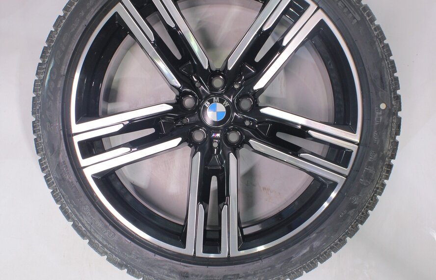 BMW BMW 5 serie G30 G31 8 serie G14 G15 G16 727M 19 inch velgen Pirelli Winterbanden Nieuw Origineel
