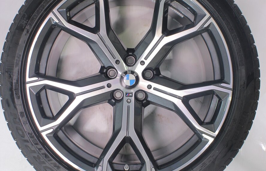BMW BMW X5 G05 X6 G06 741M 21 inch velgen Pirelli Runflat Winterbanden Origineel