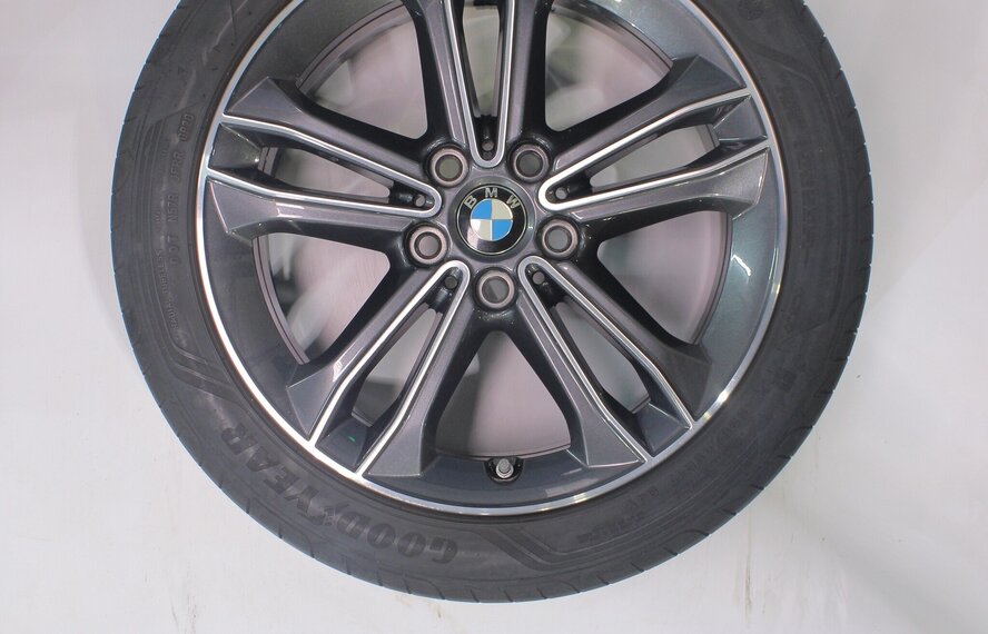 BMW BMW 1 2 serie F40 F44 2 serie Gran Coupe 549 17 inch velgen Goodyear Zomerbanden Origineel