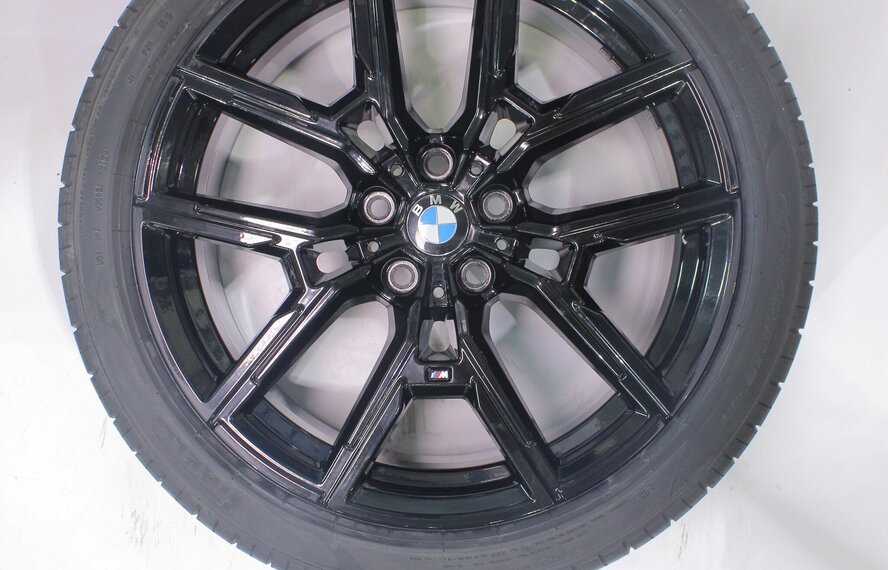 BMW BMW 4 serie i4 G26 859M 19 inch velgen Pirelli Zomerbanden Origineel