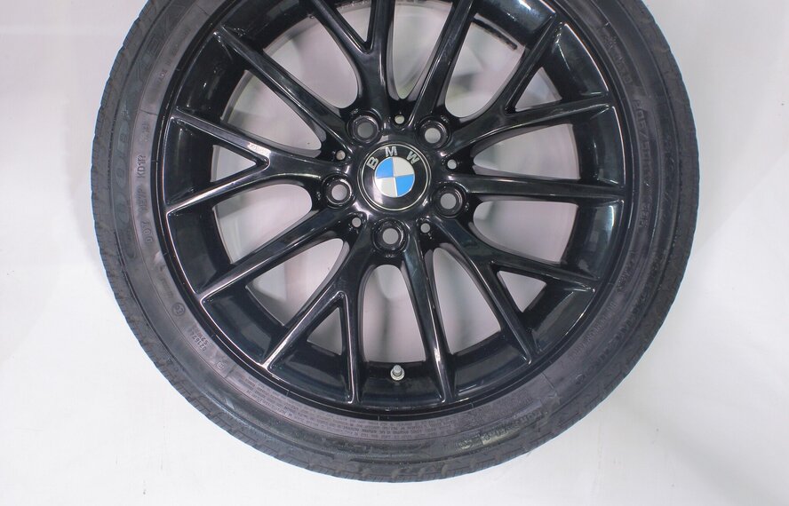 BMW BMW 1 2 serie F20 F21 F22 F23 380 17 inch velgen Goodyear Runflat Winterbanden Origineel