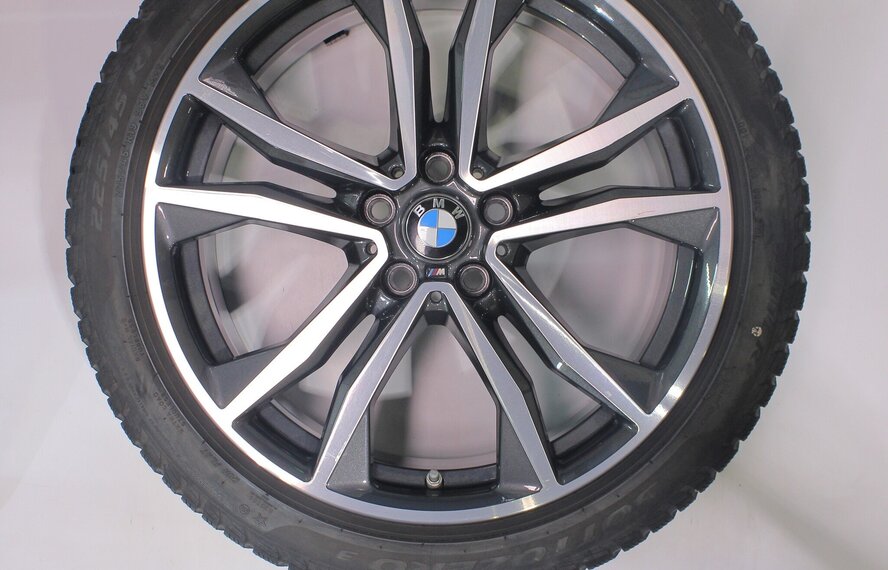 BMW BMW X1 F48 X2 F39 715M 19 inch velgen Pirelli Runflat Winterbanden Origineel