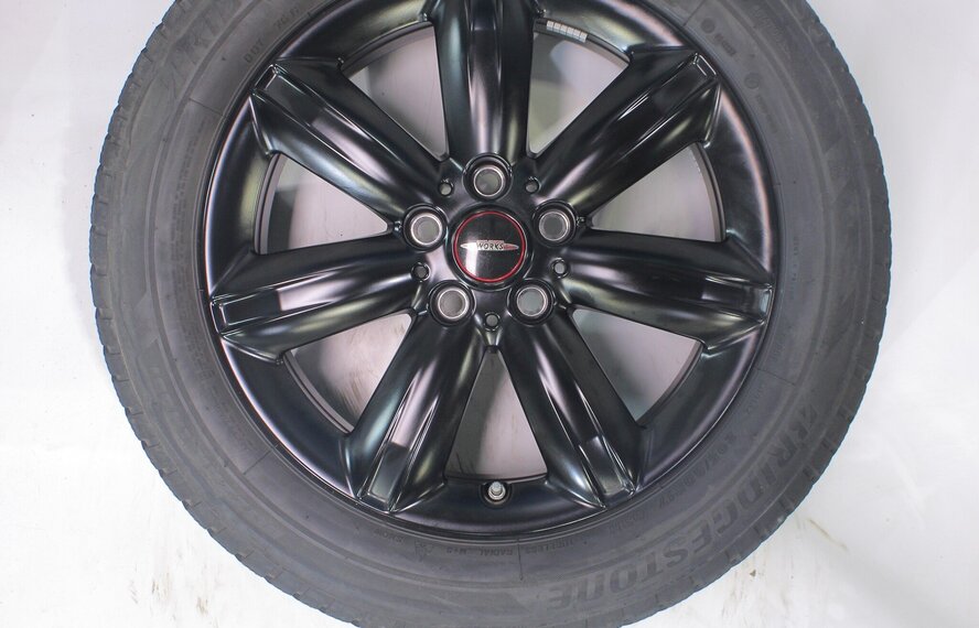 Mini Mini Countryman F60 539 17 inch velgen Bridgestone Winterbanden Origineel