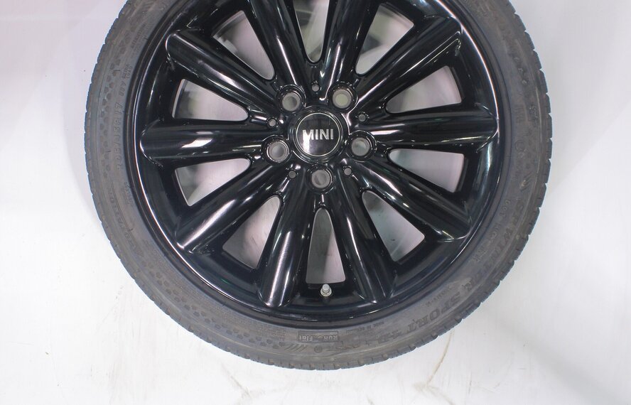 Mini Cooper / S / One / Cabrio F55 F56 F57 499 17 inch velgen Dunlop Runflat Winterbanden Origineel