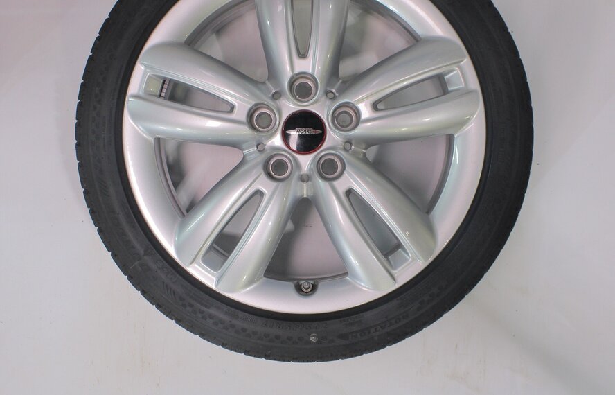 Mini Cooper / S / One / Cabrio F55 F56 F57 JCW501 17 inch velgen Dunlop Runflat Winterbanden Origineel