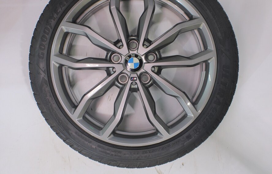 BMW BMW 1 2 serie F40 F44 2 serie Gran Coupe 711M 18 inch velgen Goodyear Winterbanden Origineel