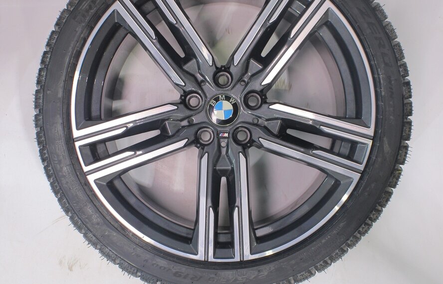 BMW BMW 5 serie G30 G31 8 serie G14 G15 G16 727M 19 inch velgen Pirelli Runflat Winterbanden Nieuw Origineel