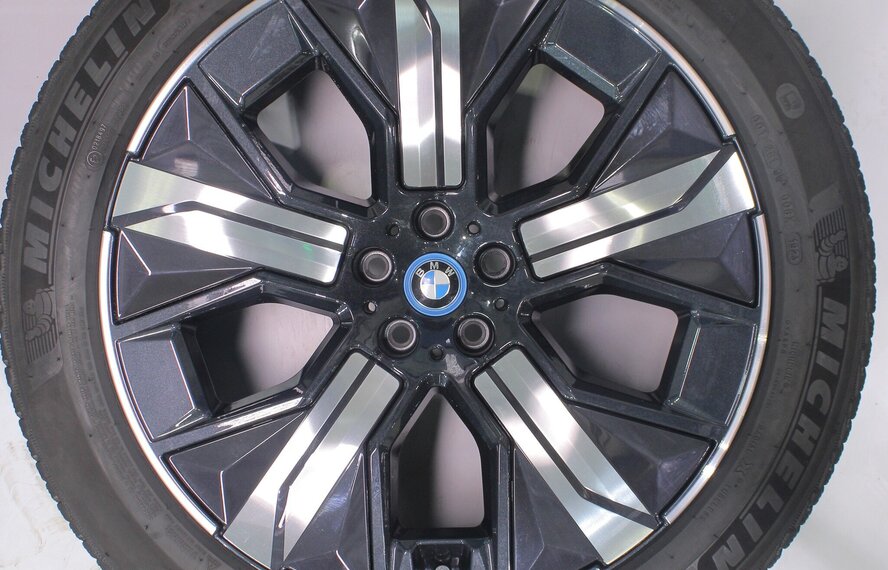 BMW BMW iX i20 1010 21 inch velgen Michelin Winterbanden Origineel
