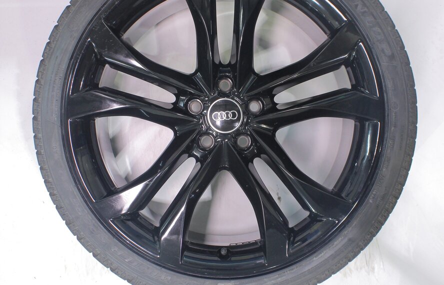 Audi Audi A8 D3 4E 20 inch velgen Dunlop Winterbanden Origineel