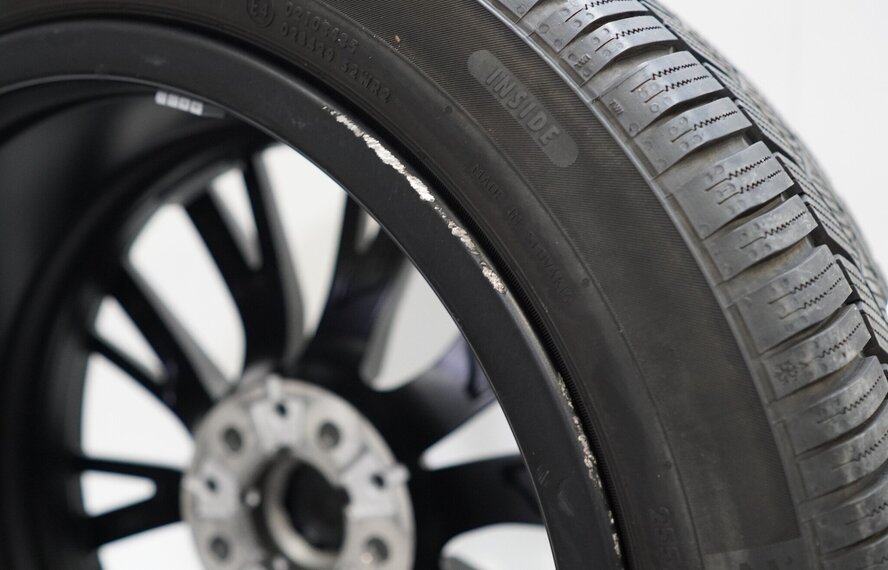 BMW BMW 2 serie 3 serie 4 serie G20 G21 G22 G42 796M 18 inch velgen Continental Runflat Winterbanden Origineel