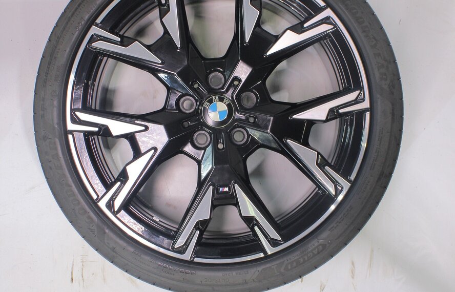 BMW BMW 1 serie 2 serie F70 F74 976M 19 inch velgen Goodyear Zomerbanden Origineel