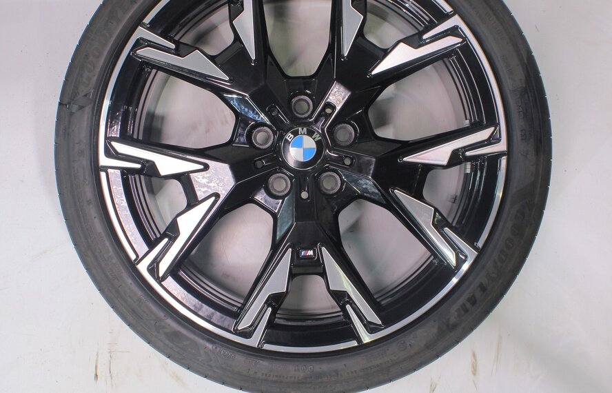 BMW BMW 1 serie 2 serie F70 F74 976M 19 inch velgen Goodyear Zomerbanden Origineel