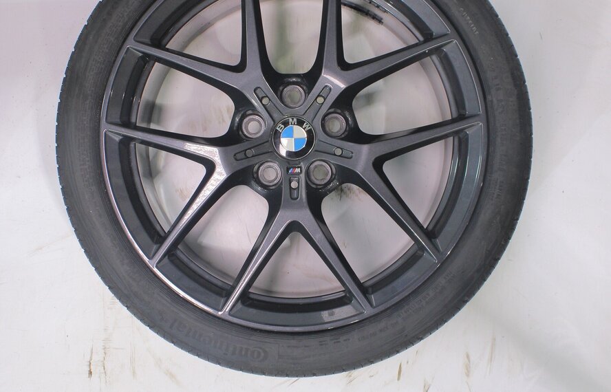 BMW BMW 1 2 serie F40 F44 2 serie Gran Coupe 554M 18 inch velgen Continental Runflat Zomerbanden Origineel