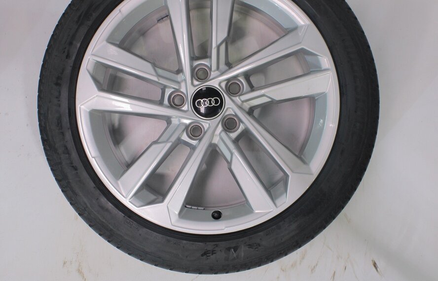 Audi Audi A3 S3 8Y 8V 17 inch velgen Bridgestone Zomerbanden Origineel