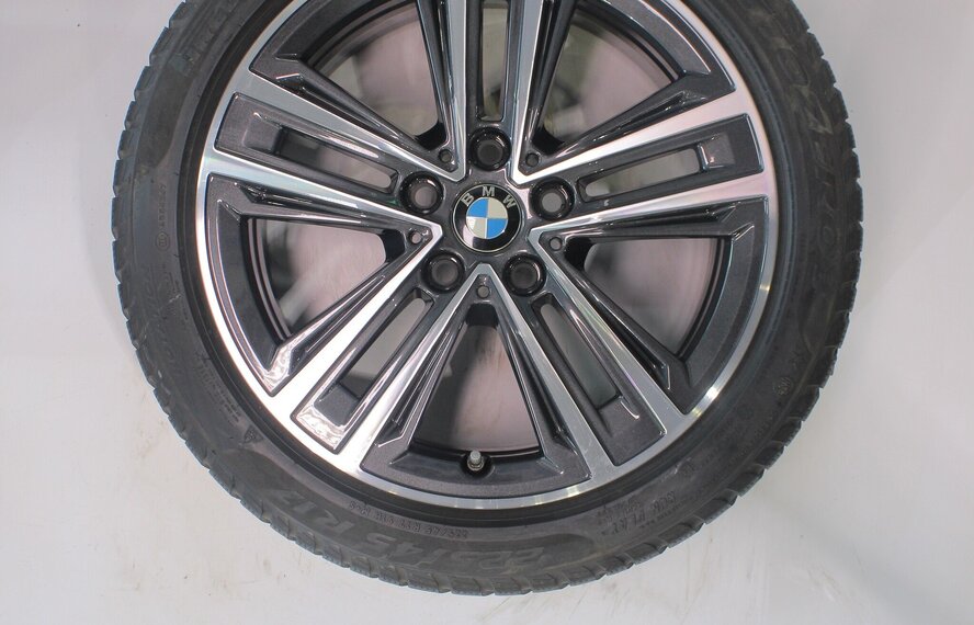 BMW BMW 1 2 serie F40 F44 2 serie Gran Coupe 548 17 inch velgen Pirelli Runflat Winterbanden Nieuw Origineel