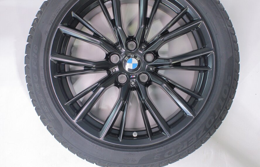 BMW BMW 2 serie 3 serie 4 serie G20 G21 G22 G42 796M 18 inch velgen Pirelli Runflat Winterbanden Nieuw Origineel