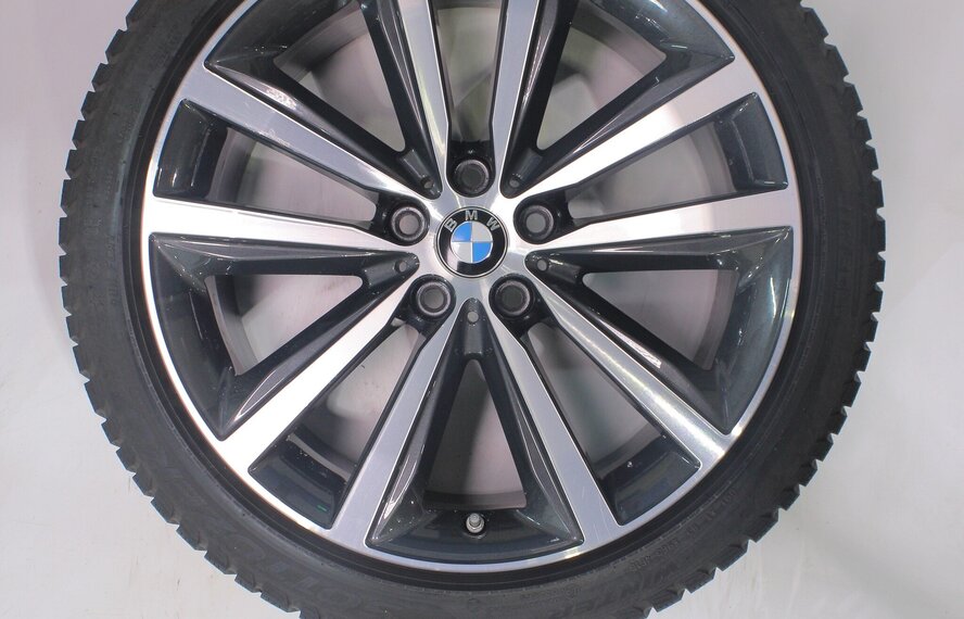 BMW BMW 5 serie G30 G31 8 serie G14 G15 G16 690 19 inch velgen Pirelli Runflat Winterbanden Origineel