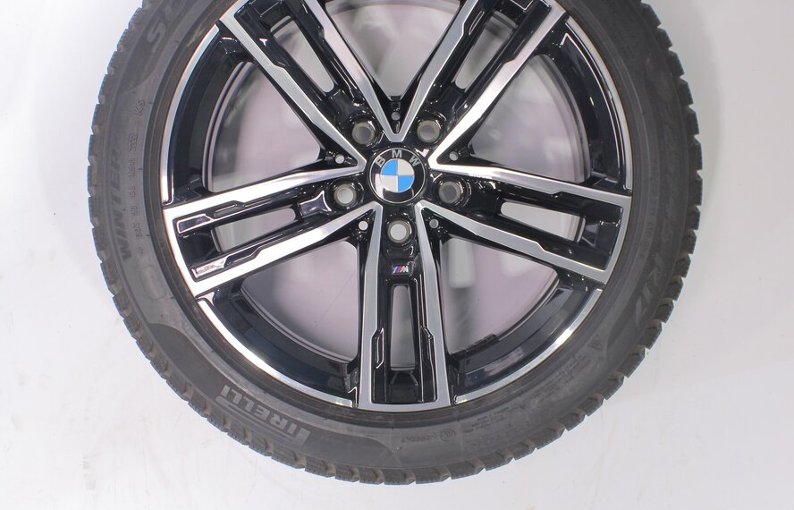 BMW BMW 1 2 serie F40 F44 2 serie Gran Coupe 550M 17 inch velgen Pirelli Runflat Winterbanden Origineel