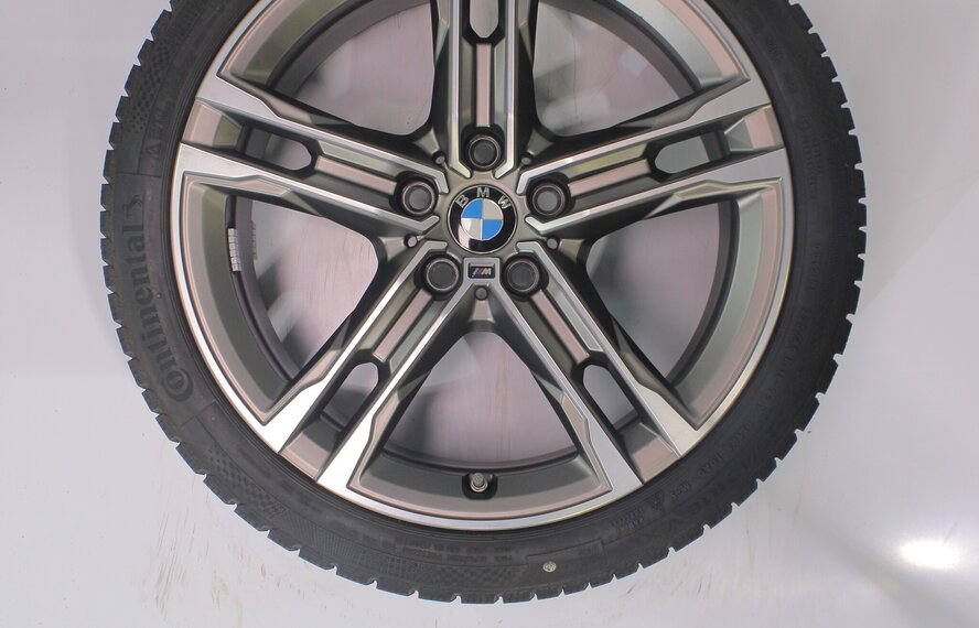 BMW BMW 1 2 serie F40 F44 2 serie Gran Coupe 556M 18 inch velgen Continental Runflat Winterbanden Origineel
