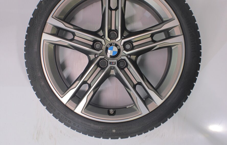 BMW BMW 1 2 serie F40 F44 2 serie Gran Coupe 556M 18 inch velgen Continental Runflat Winterbanden Origineel