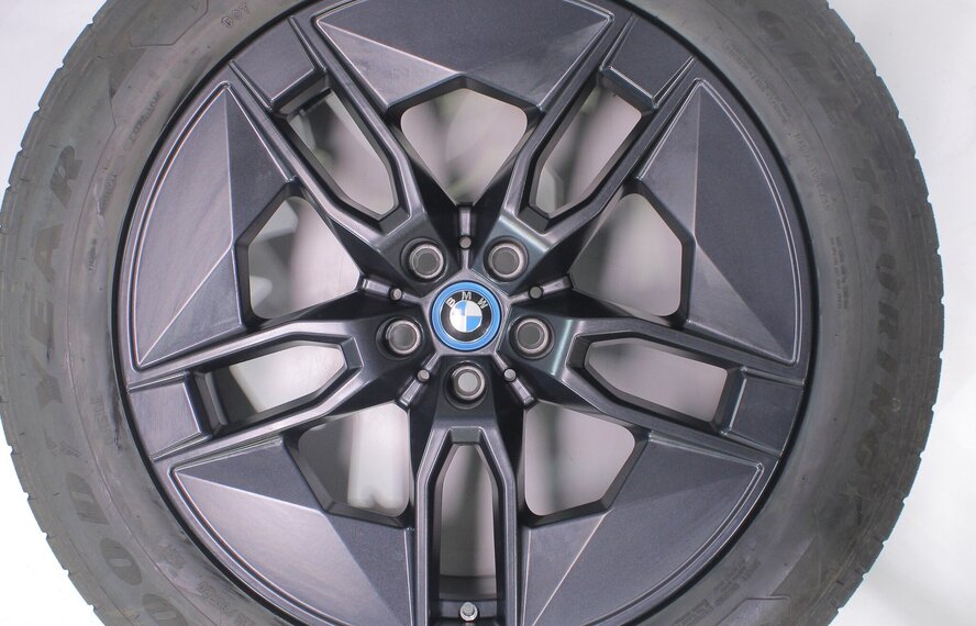 BMW BMW iX i20 1002 20 inch velgen Goodyear Zomerbanden Origineel