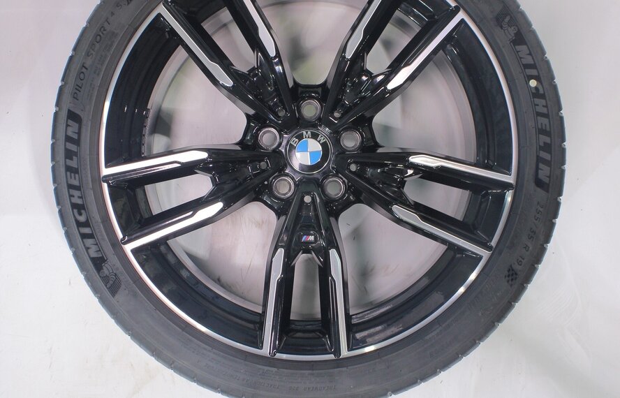 BMW BMW 2 serie 3 serie 4 serie G20 G21 G22 G42 792M 19 inch velgen Michelin Zomerbanden Origineel