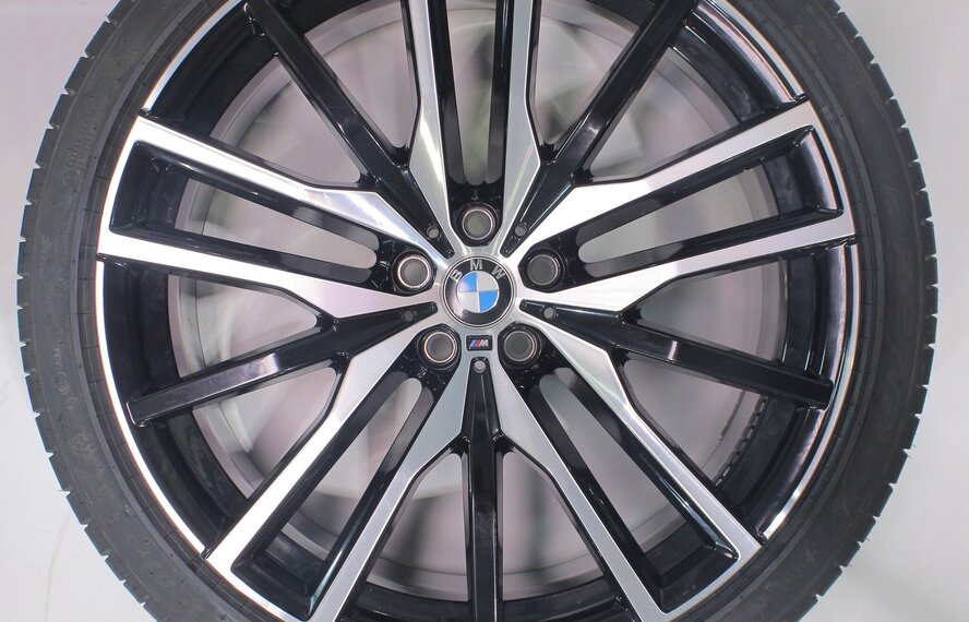 BMW BMW X5 G05 X6 G06 742M 22 inch velgen Pirelli Zomerbanden Origineel