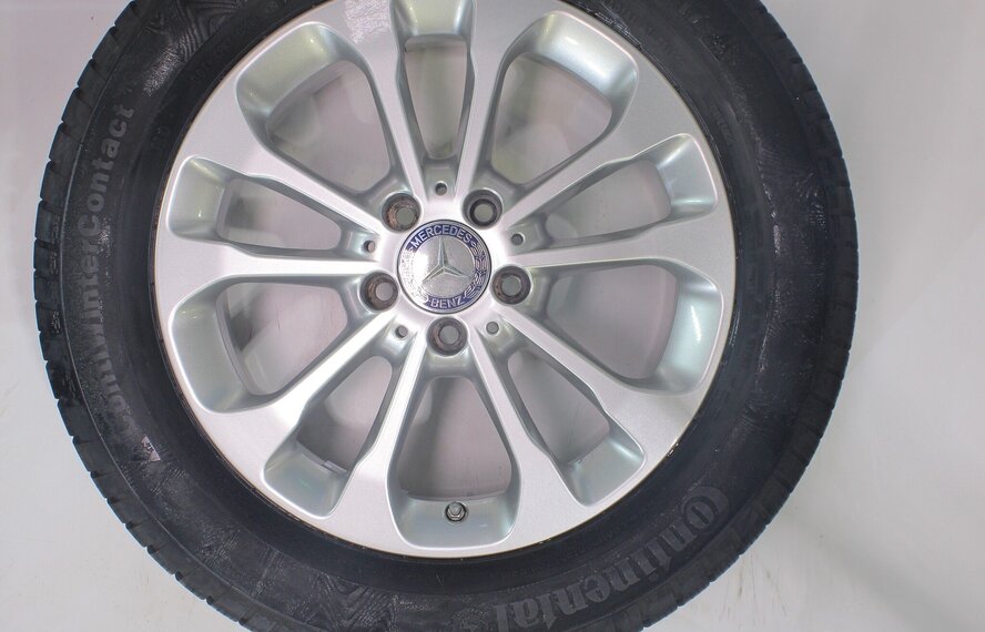 Mercedes Mercedes GLA X156 17 inch velgen Continental Winterbanden Origineel