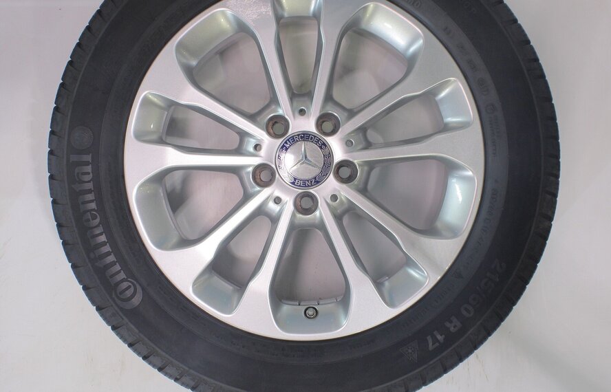 Mercedes Mercedes GLA X156 17 inch velgen Continental Winterbanden Origineel