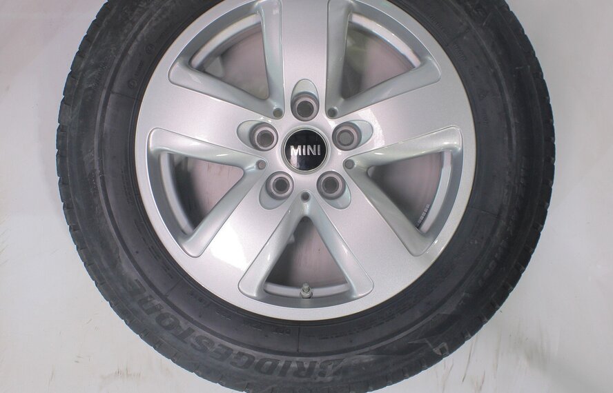Mini Mini Countryman F60 517 16 inch velgen Bridgestone Winterbanden Origineel