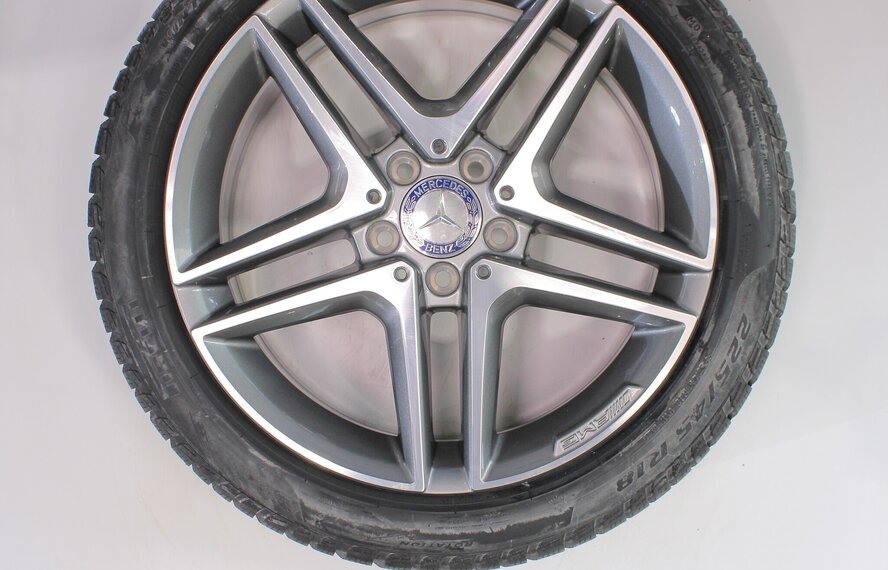 Mercedes Mercedes A B CLA Klasse W177 C118 W247 18 inch velgen Pirelli Winterbanden Nieuw Origineel