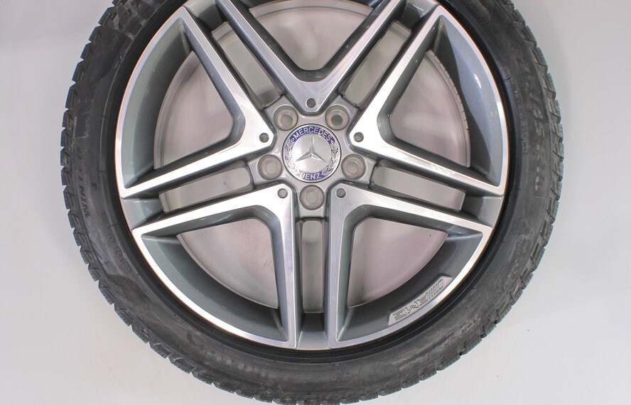 Mercedes Mercedes A B CLA Klasse W177 C118 W247 18 inch velgen Pirelli Winterbanden Nieuw Origineel