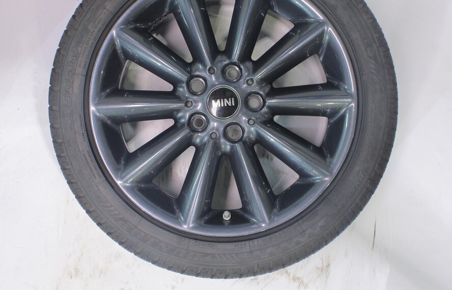 Mini Mini Clubman F54 518 17 inch velgen Dunlop Runflat Winterbanden Origineel