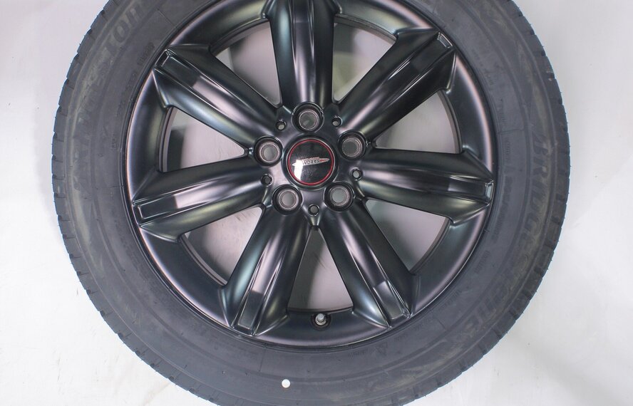 Mini Mini Countryman F60 539 17 inch velgen Bridgestone Winterbanden Nieuw Origineel