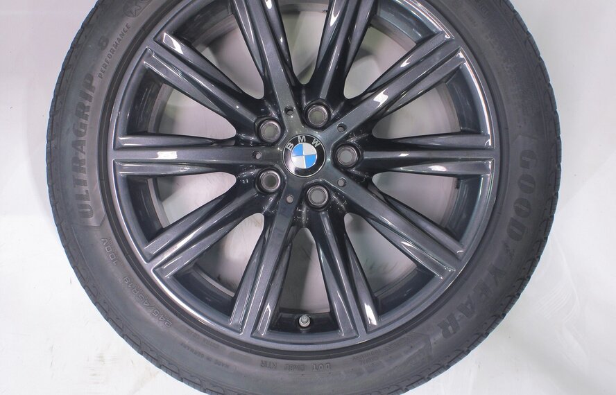 BMW BMW 5 serie G30 G31 8 serie G14 G15 G16 684 18 inch velgen Goodyear Runflat Winterbanden Origineel