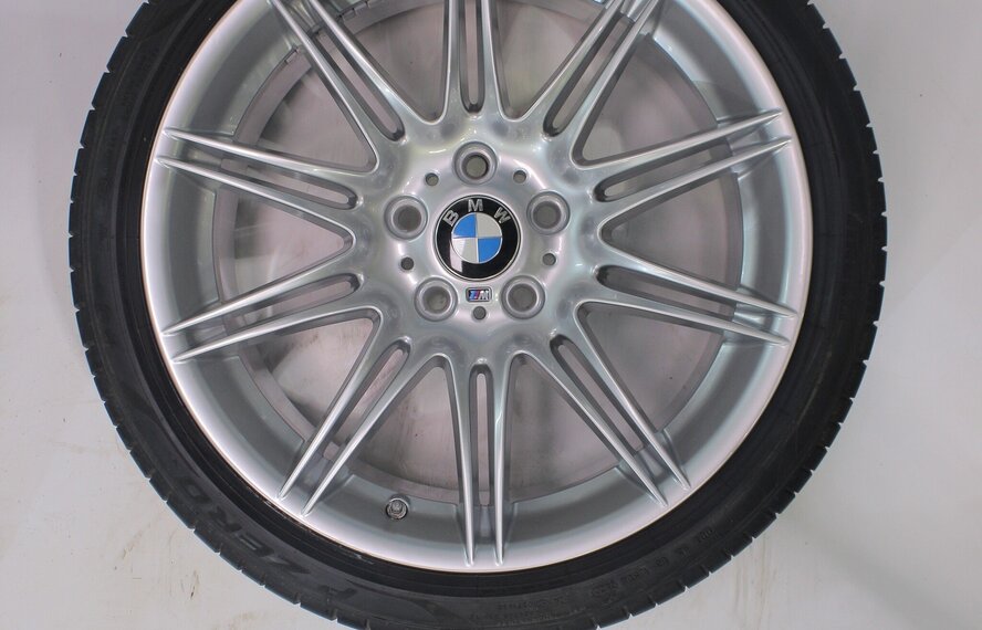 BMW BMW 3 Serie E90 E91 E92 E93 225M 19 inch velgen Pirelli Runflat Zomerbanden Origineel